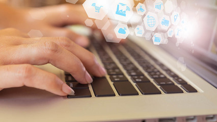 在線咨詢客服系統的選擇與強大輔助功能的實現